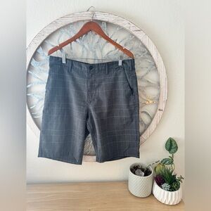 HURLEY Men’s Shorts. Gray/Charcoal. Size 33